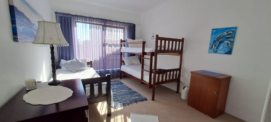 5 Bedroom Property for Sale in Britannia Bay Western Cape